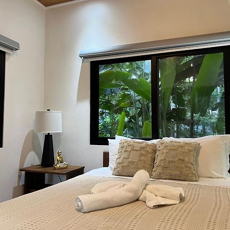 Dragonfly Beachfront Villas-Adult Only بونتا أوفا المظهر الخارجي الصورة
