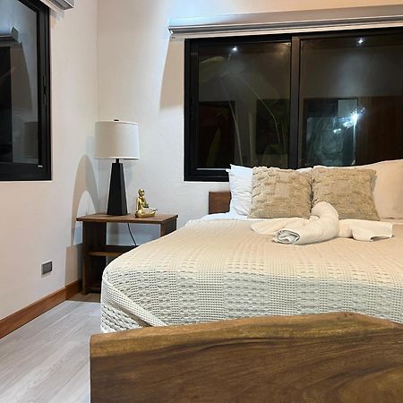 Dragonfly Beachfront Villas-Adult Only بونتا أوفا المظهر الخارجي الصورة