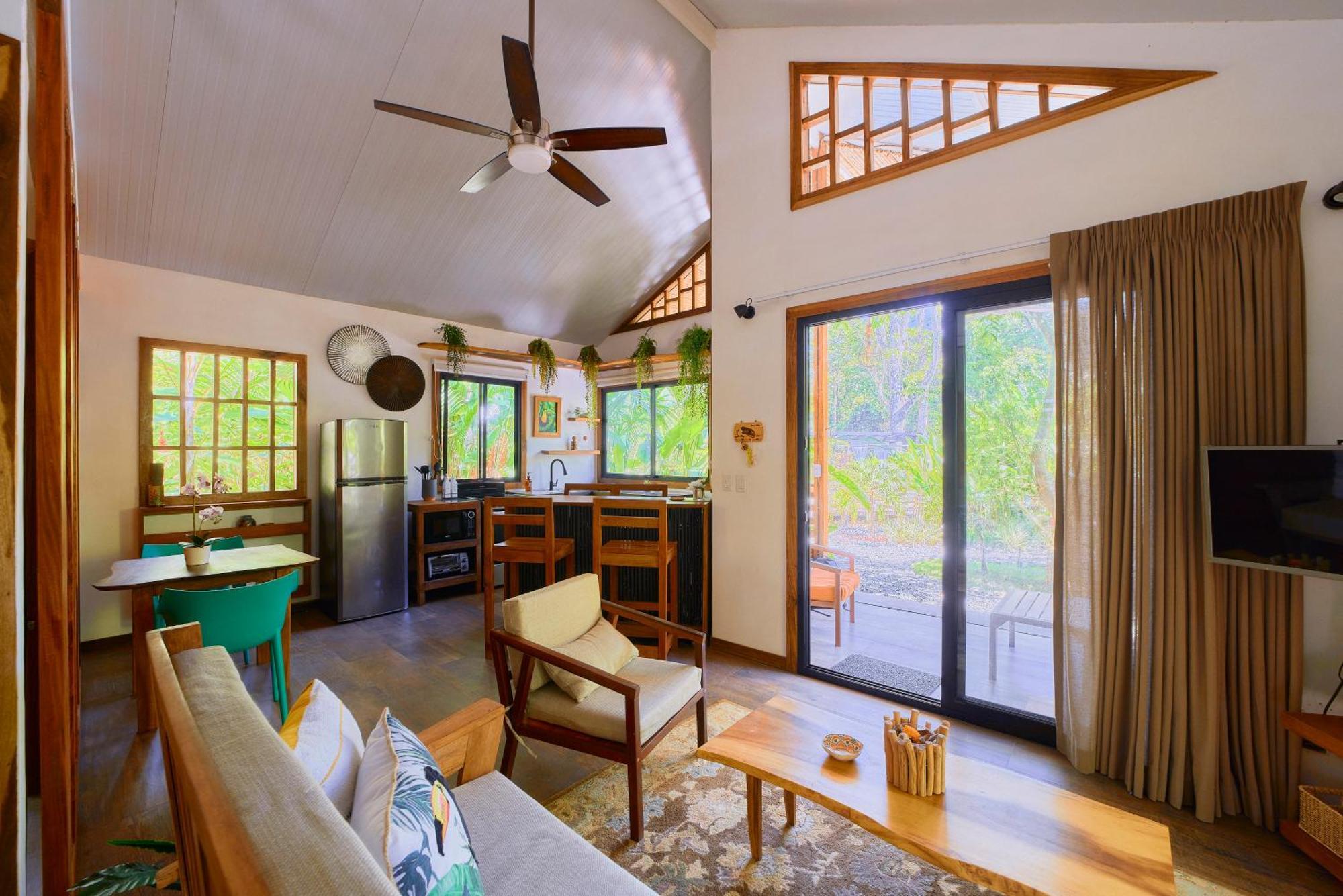 Dragonfly Beachfront Villas-Adult Only بونتا أوفا المظهر الخارجي الصورة