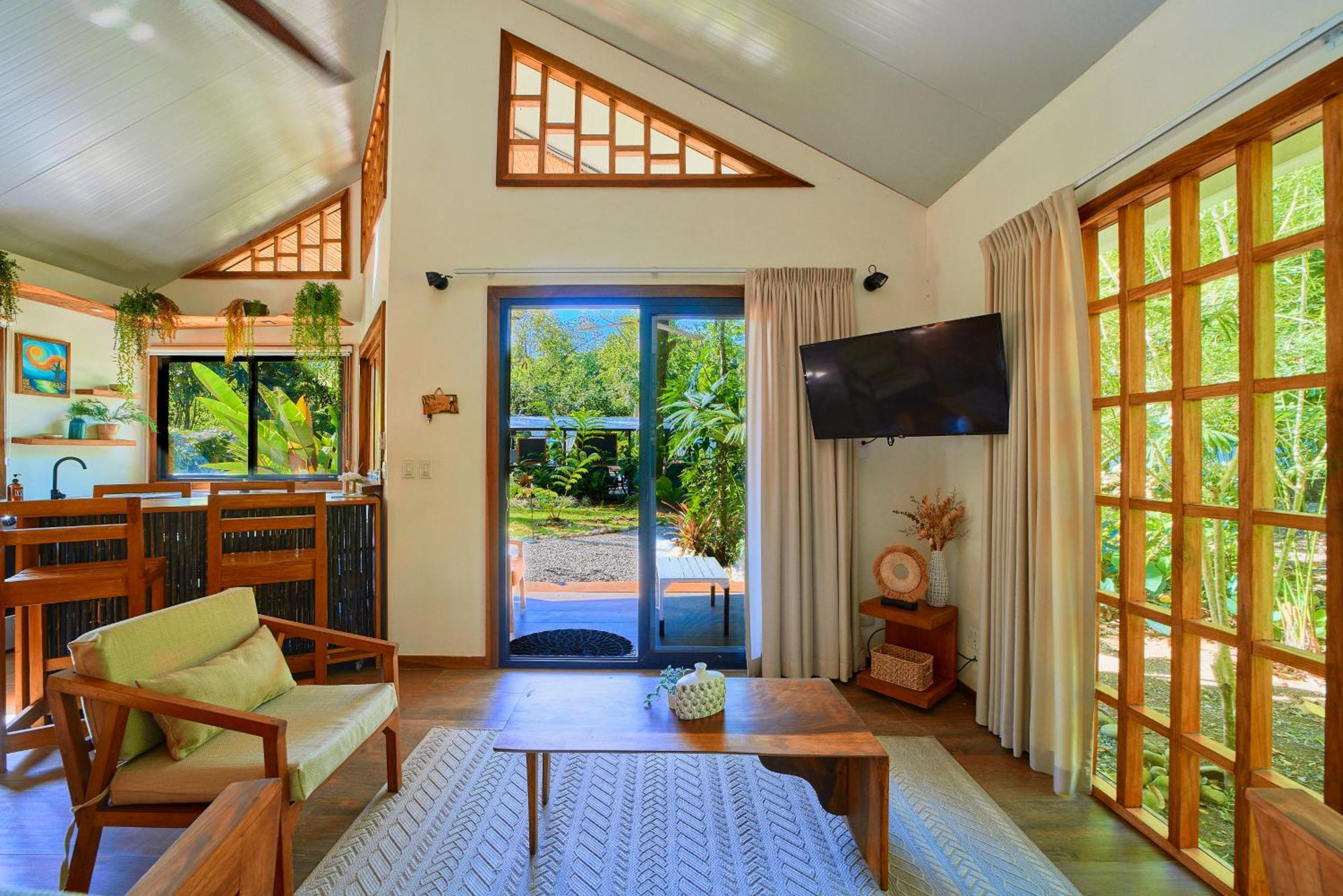 Dragonfly Beachfront Villas-Adult Only بونتا أوفا المظهر الخارجي الصورة