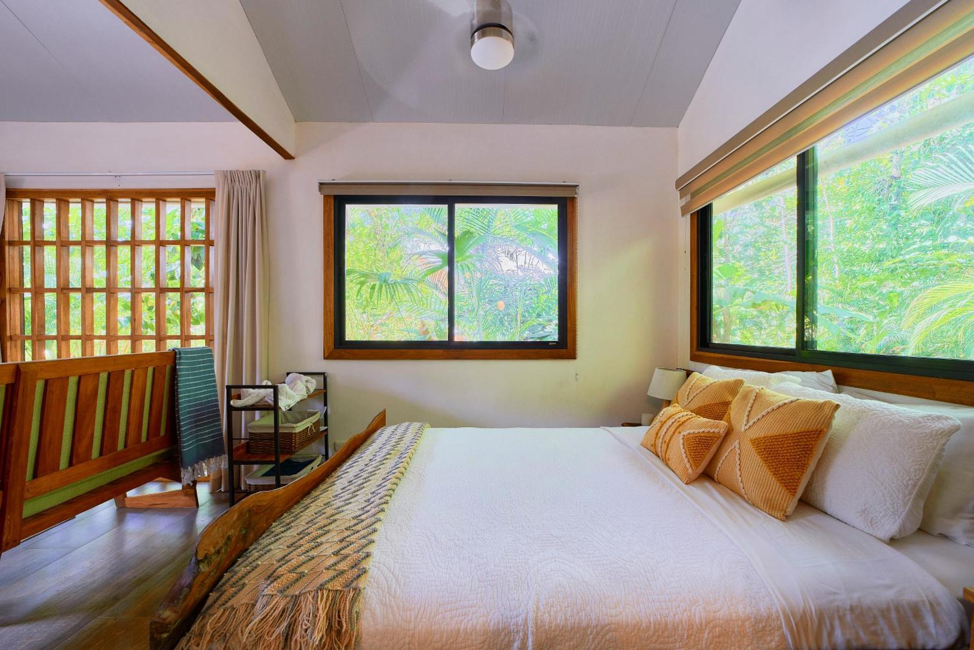 Dragonfly Beachfront Villas-Adult Only بونتا أوفا المظهر الخارجي الصورة