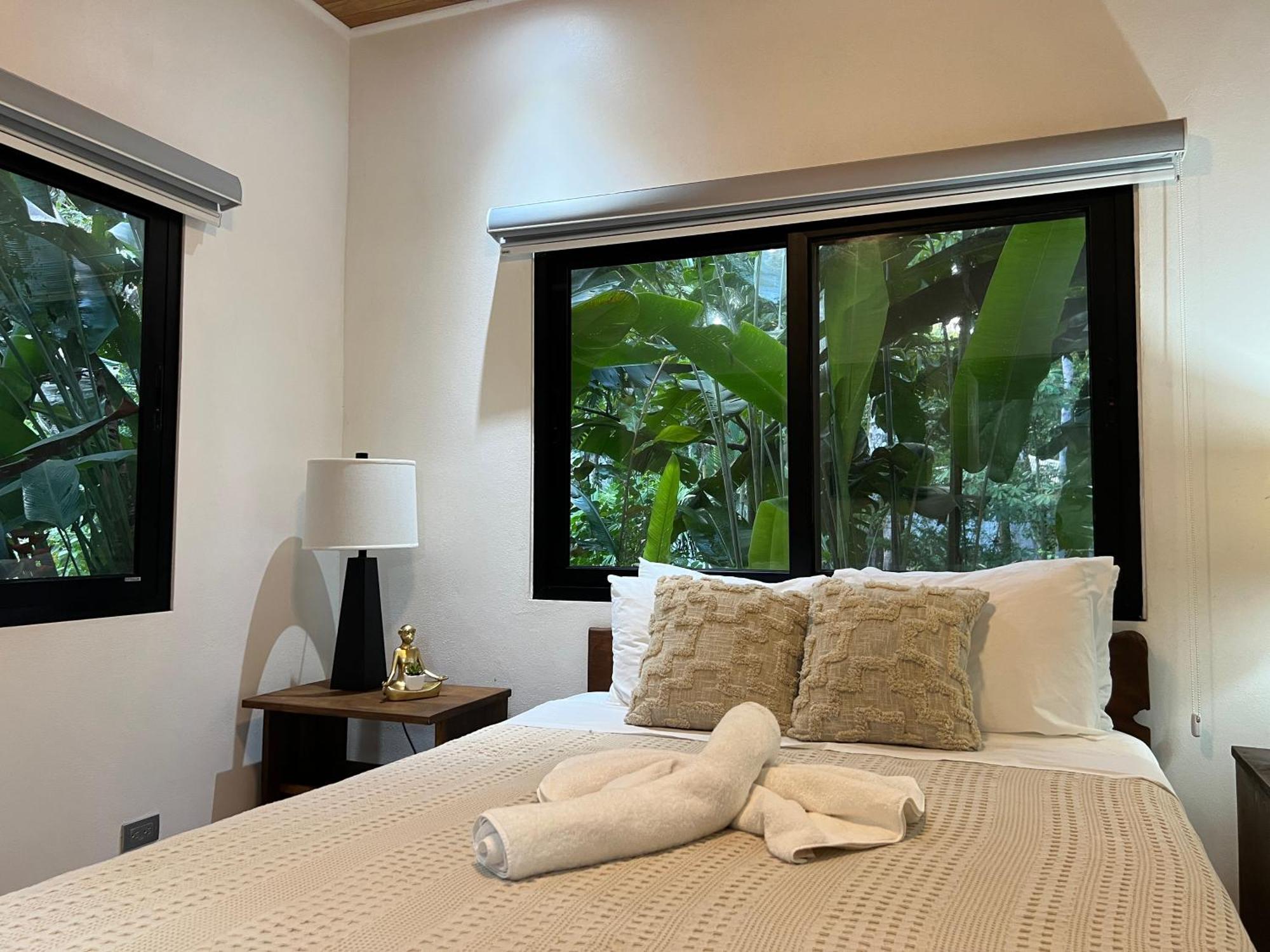 Dragonfly Beachfront Villas-Adult Only بونتا أوفا المظهر الخارجي الصورة