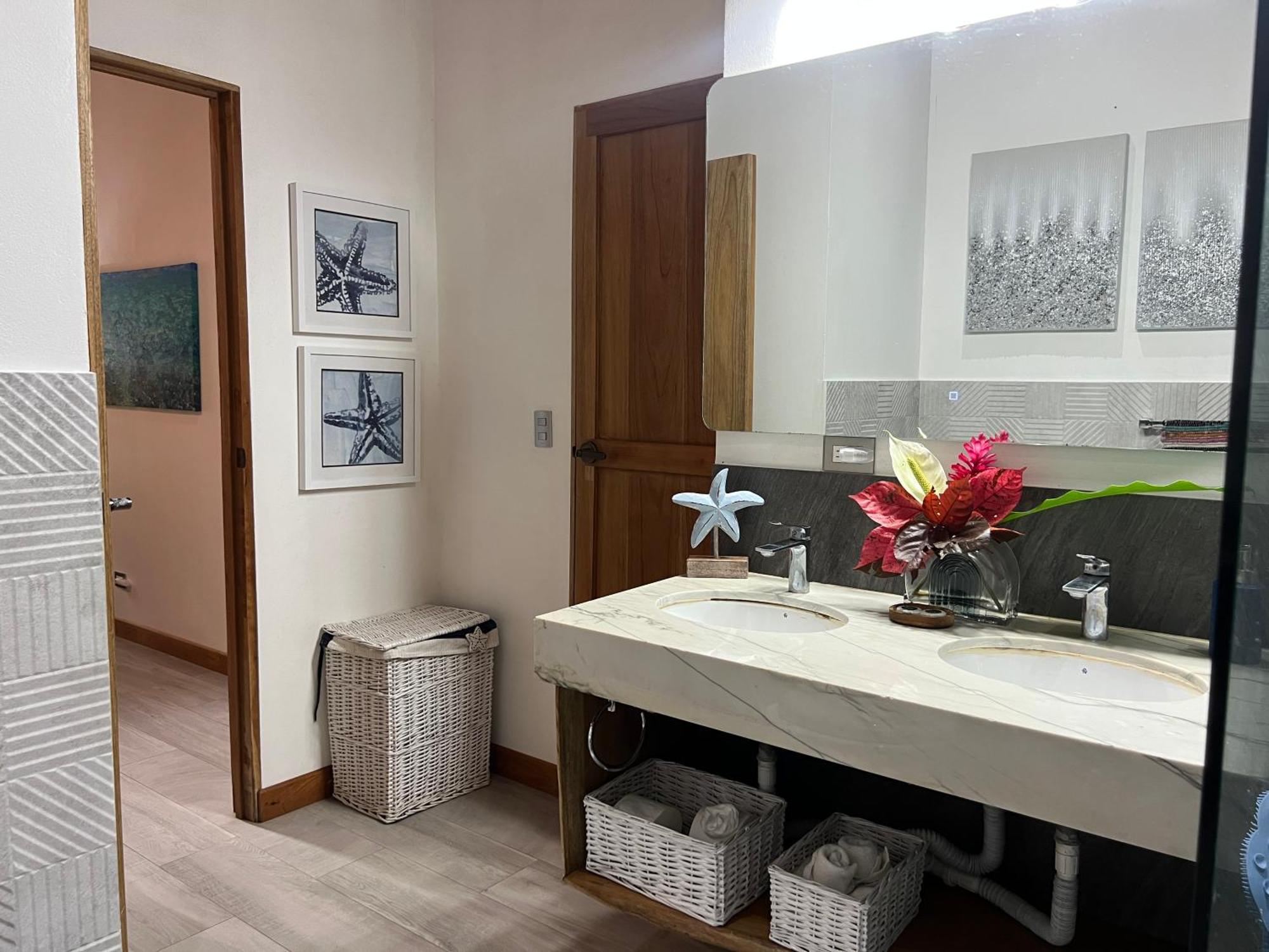 Dragonfly Beachfront Villas-Adult Only بونتا أوفا المظهر الخارجي الصورة