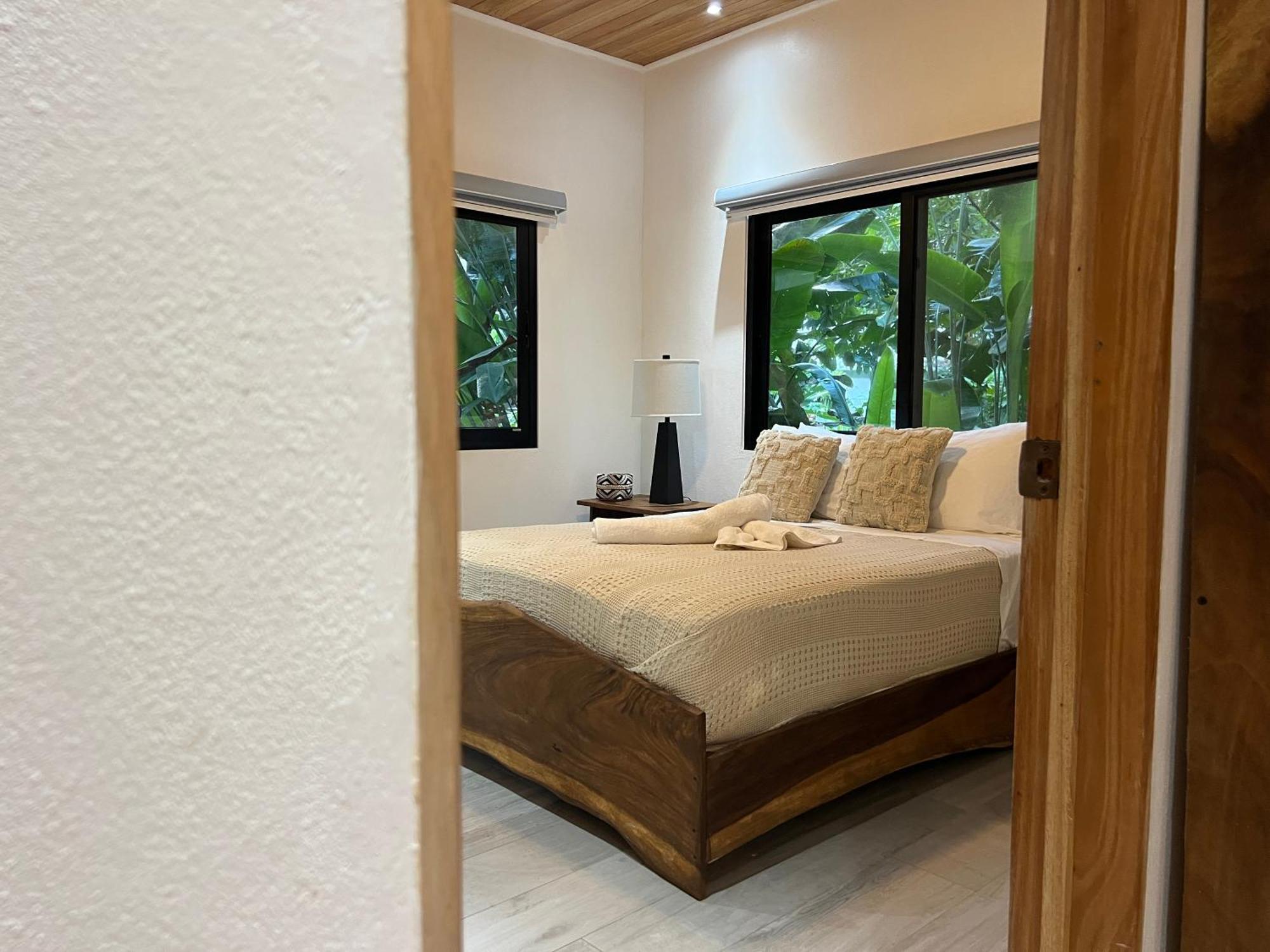 Dragonfly Beachfront Villas-Adult Only بونتا أوفا المظهر الخارجي الصورة